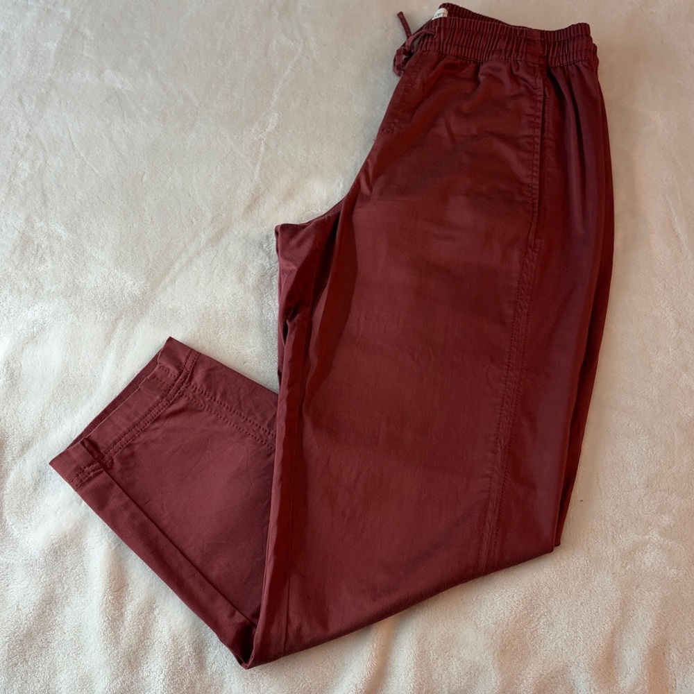 Lou & Grey for LOFT‎ Women’s Maroon Joggers, size small